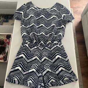 J.Crew Navy & White Geometric Chevron Romper, Short Sleeve, Size 10